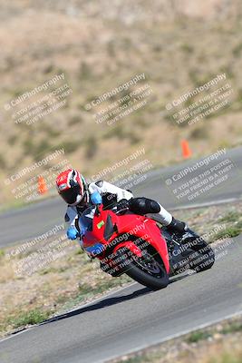 media/Oct-14-2023-TrackXperience (Sat) [[0517685739]]/Level 1/session 2 turn 4/